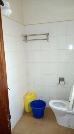 Kanberra Hotel - Photo4
