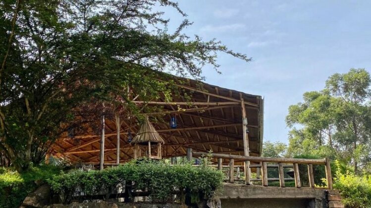Banda Lodge - Photo5