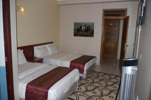 Rosaline Suites - Photo4