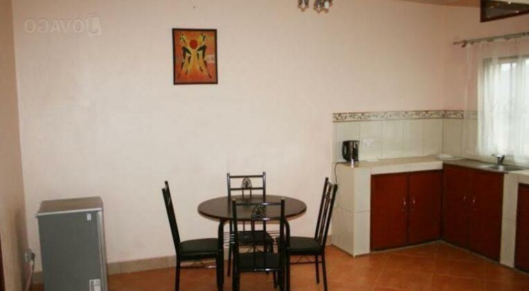 Trisek Hotel - Photo4