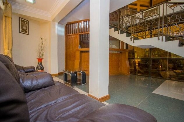 Crown Suites Ltd - Photo2