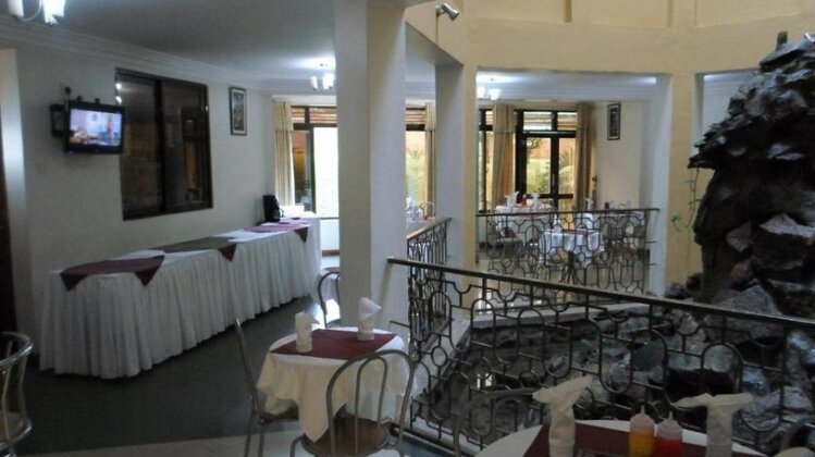 Crown Suites Ltd - Photo3