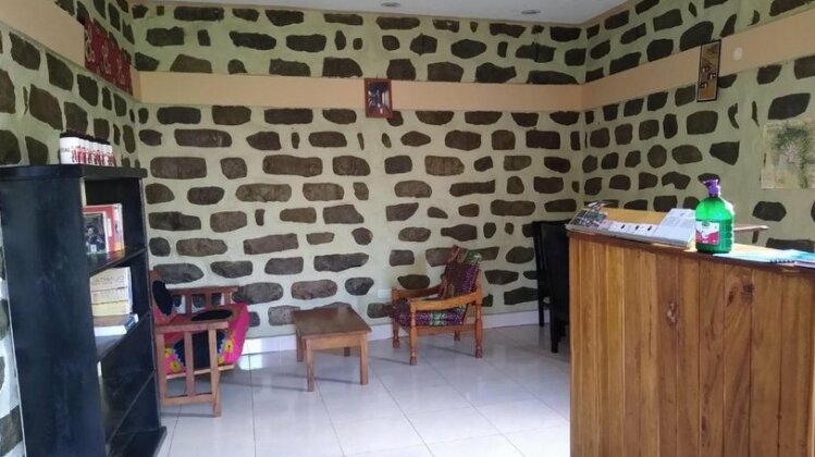 Home of Friends - Photo2