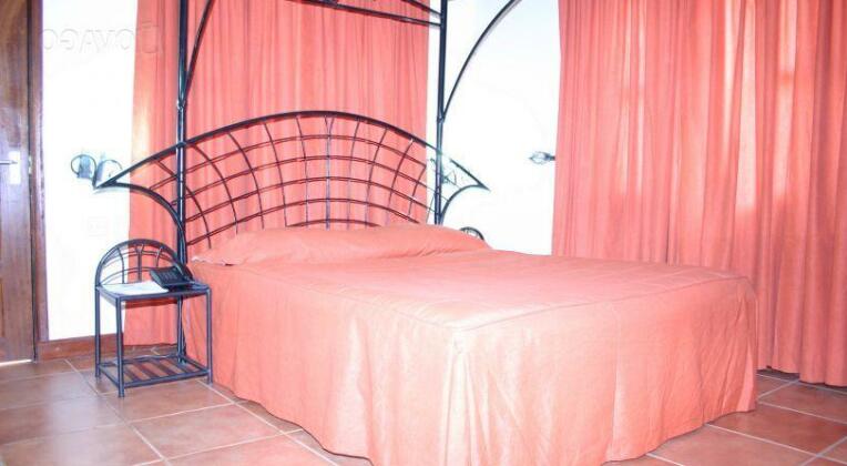 Olive Leaf Hotel Ltd - Photo5