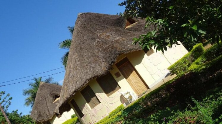 African Village Hotel Mukono - Photo2
