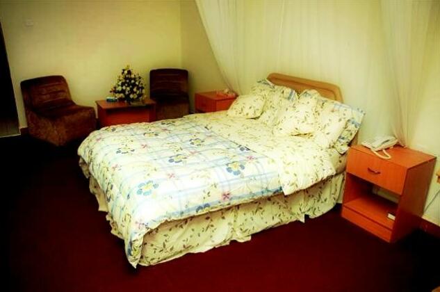Colline Hotel - Photo4