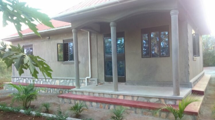 Homestay - source of the Nile