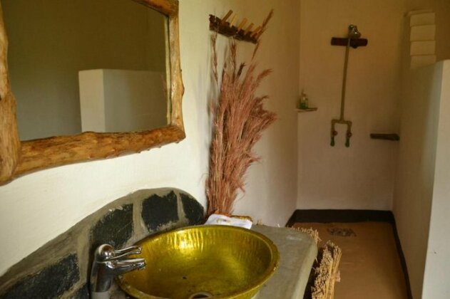 Hornbill Bush Lodge - Photo4
