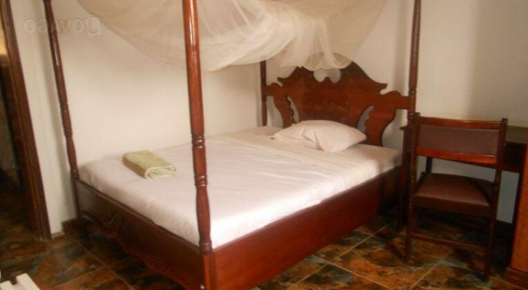 Golden Ark Hotel - Photo5