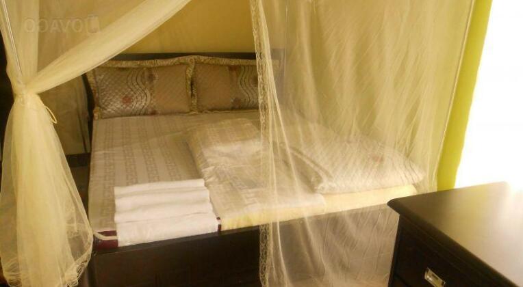 Strikers Hotel - Photo5