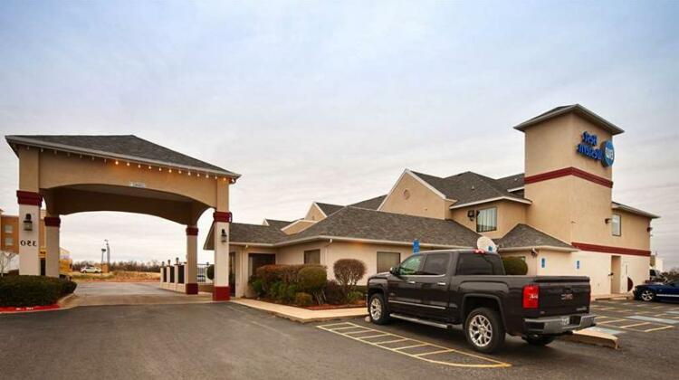 Best Western Abilene Inn and Suites - Photo2