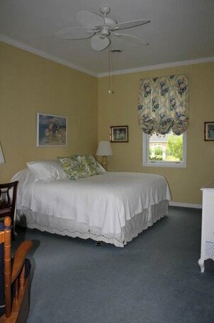 Summerfield Inn Bed And Breakfast - Photo5