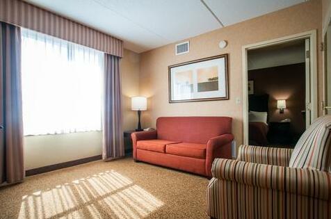 Country Inn & Suites by Radisson Cuyahoga Falls OH - Photo2