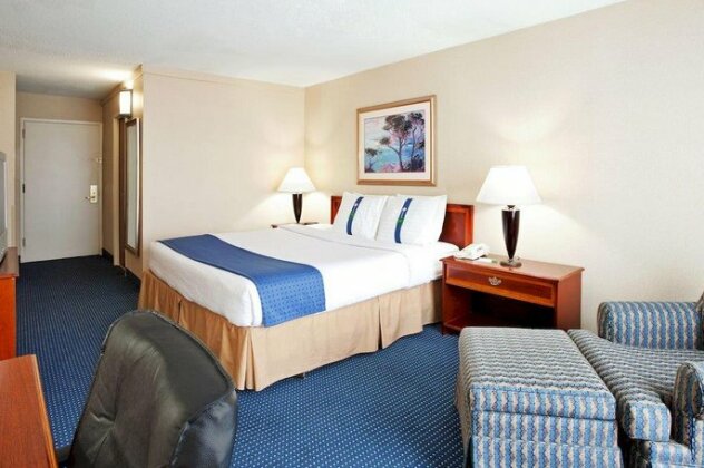 Holiday Inn Akron-West - Photo2