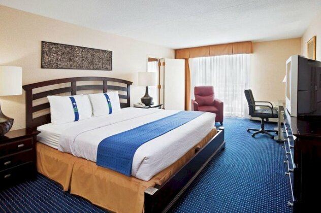 Holiday Inn Akron-West - Photo5