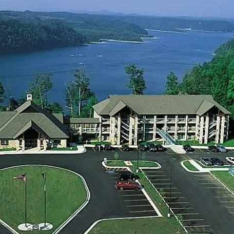 Dale Hollow Lake State Resort Mary Ray Oaken Lodge