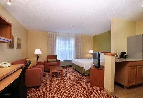 TownePlace Suites by Marriott Albany University Area - Photo3