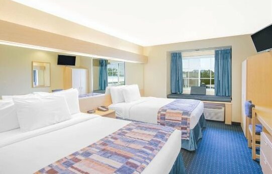 Microtel Inn & Suites by Wyndham Albertville - Photo5