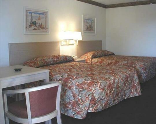 American Inn & Suites Albuquerque - Photo4