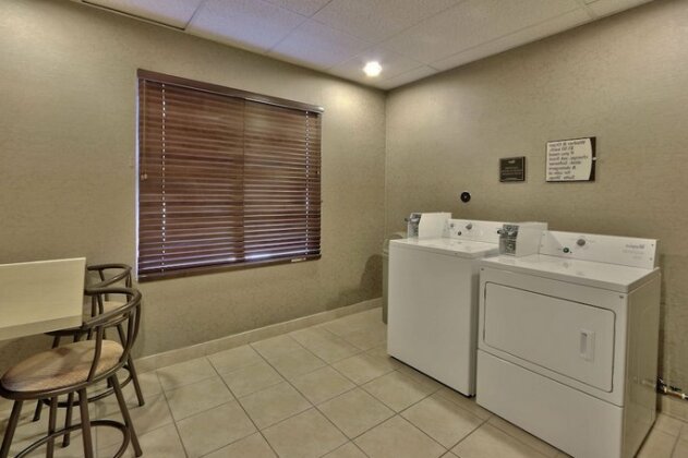 Homewood Suites by Hilton Albuquerque Airport - Photo3