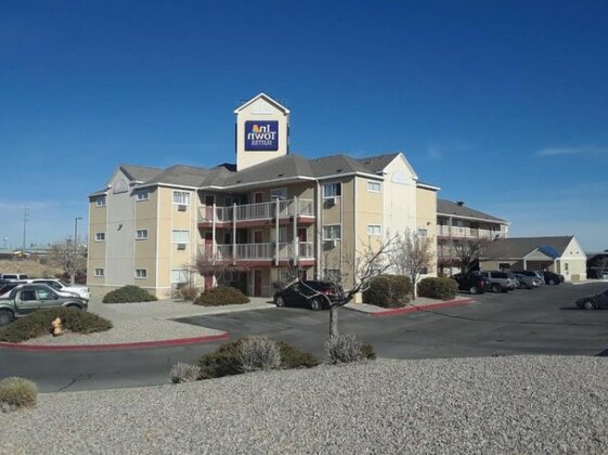 InTown Suites Extended Stay Albuquerque - Photo2