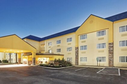 La Quinta Inn and Suites Knoxville Airport