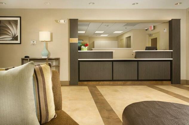 Candlewood Suites Alexandria - Fort Bevoir - Photo3