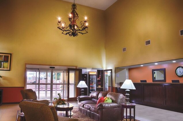 La Quinta Inn & Suites Alice - Photo3