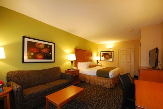 SureStay Hotel by Best Western Alice - Photo4