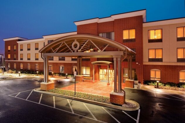 Holiday Inn Express Hotel & Suites Bethlehem Airport/Allentown area - Photo2
