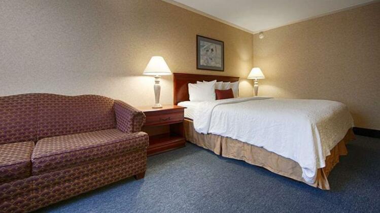 SureStay Collection by Best Western Lehigh Valley Hotel - Photo4