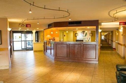 The View Inn & Suites Bethlehem / Allentown / Lehigh Airport - Photo5