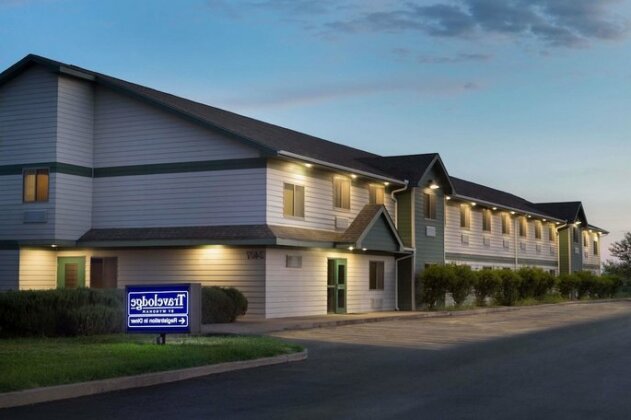 Travelodge by Wyndham Alpine - Photo2