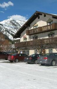 Alpen Haus Hotel/ Resort - Photo2