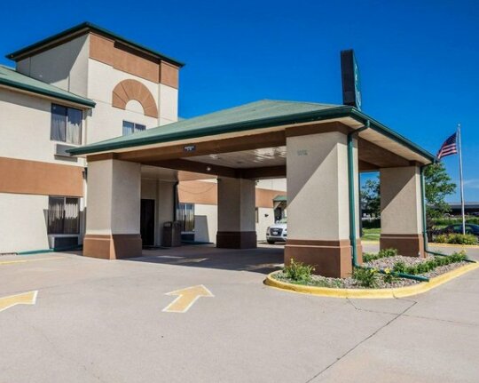 Quality Inn & Suites Altoona - Des Moines - Photo3