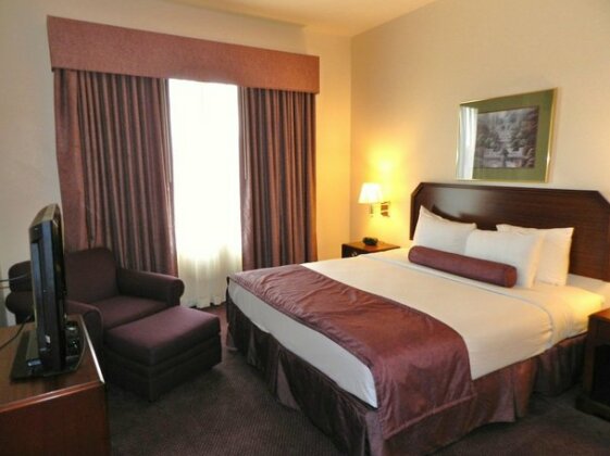 Ashmore Inn and Suites Amarillo - Photo2