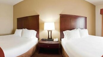 Holiday Inn Express Hotel & Suites Amarillo South - Photo3