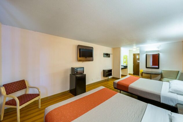 Motel 6 Amarillo - Photo5