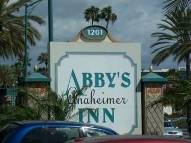 Abby's Anaheimer Inn - Across Disneyland Park