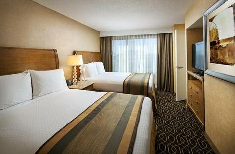 DoubleTree Suites By Hilton Anaheim Resort/Convention Center - Photo5