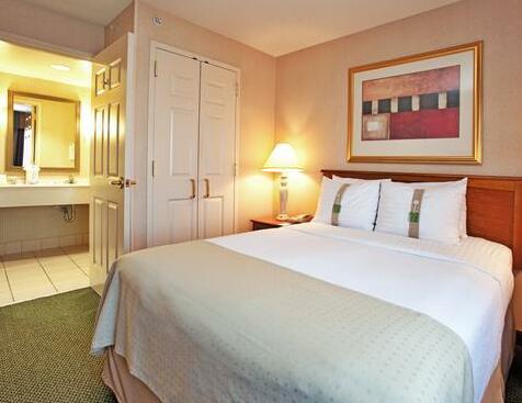 Holiday Inn Anaheim Resort Area - Photo2