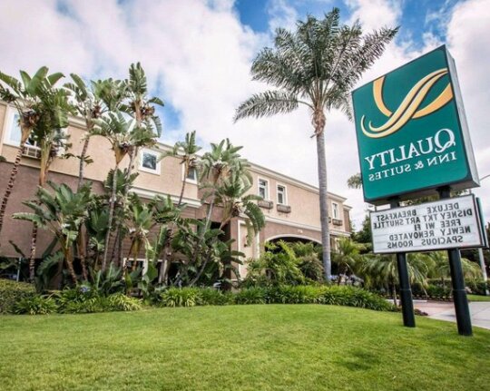 Quality Inn & Suites Anaheim Maingate - Photo5