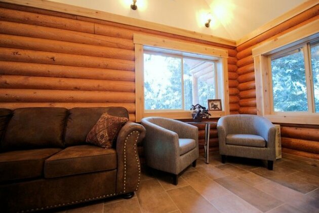 Placer Cabin - Photo2