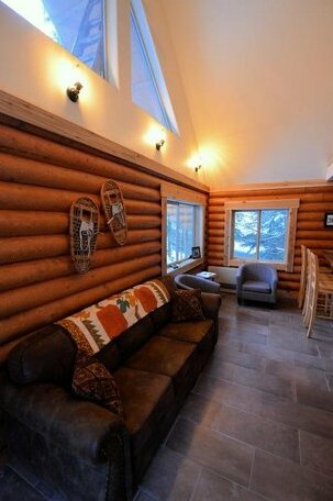 Placer Cabin - Photo5
