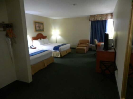 Holiday Inn Express Anderson I-85 - Exit 27- Highway 81 - Photo5