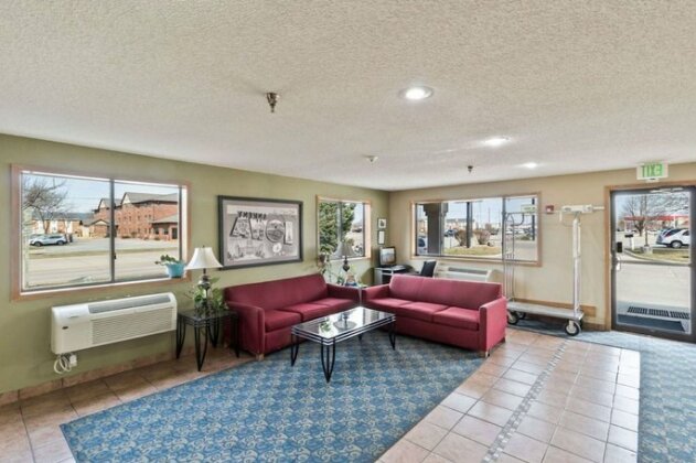 Super 8 by Wyndham Ankeny Des Moines Area - Photo2