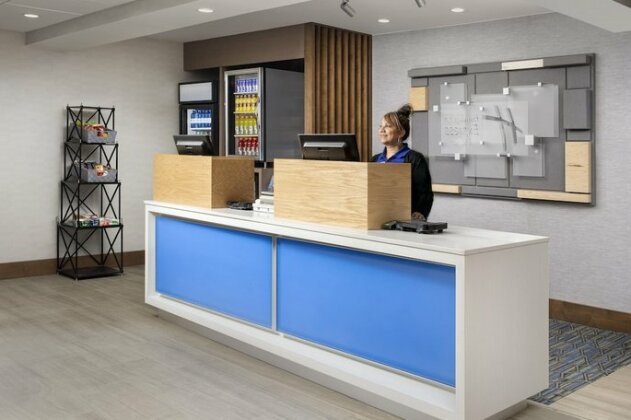 Holiday Inn Express Hotel & Suites Annapolis - Photo3