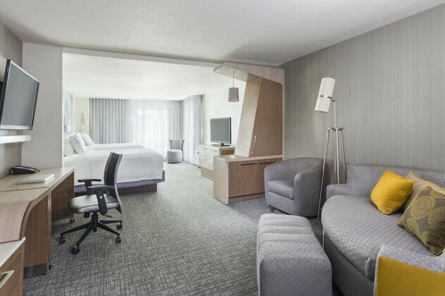 Courtyard by Marriott Stafford Quantico - Photo3