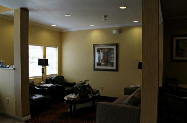 Microtel Inn & Suites by Wyndham Corpus Christi/Aransas Pass - Photo4