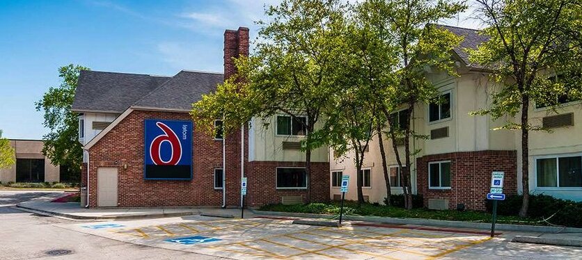 Motel 6 Chicago North Central - Arlington Heights - Photo3